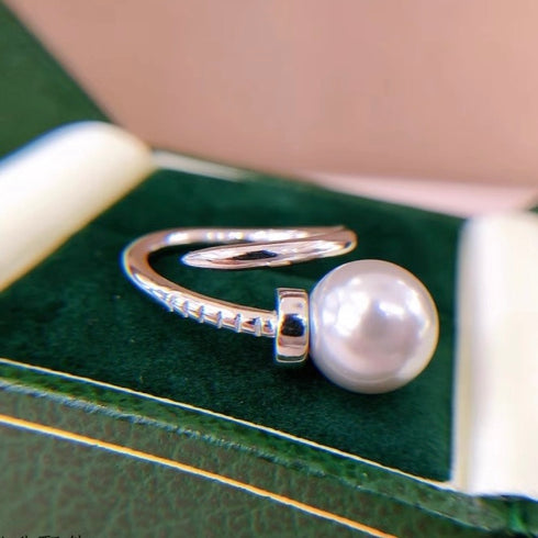 Nail Shaped Pearl Ring - Chic & Trendy